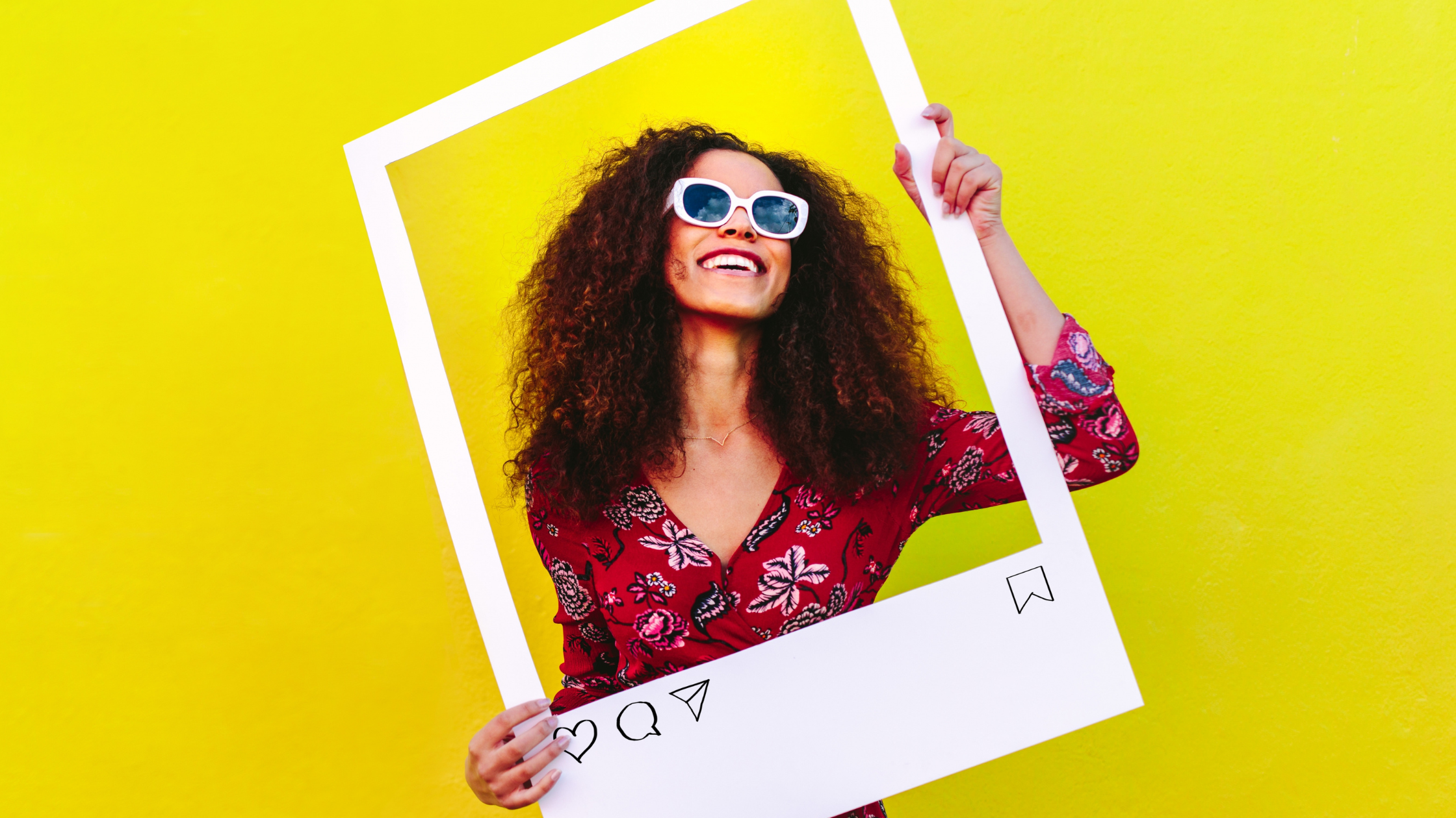 Side by Side: Creative vs. Social Media Agencies