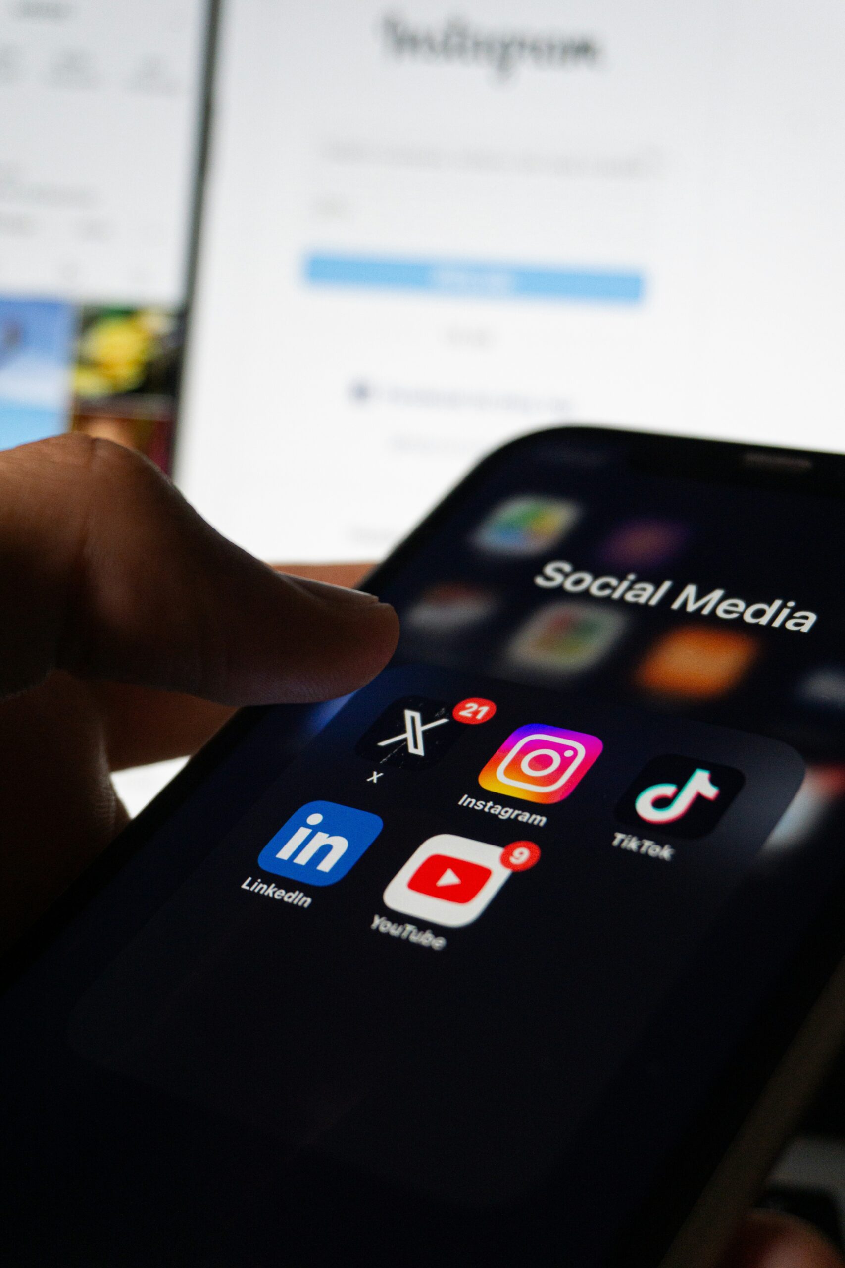 What Is a Social Media Content Calendar and How to Make One?